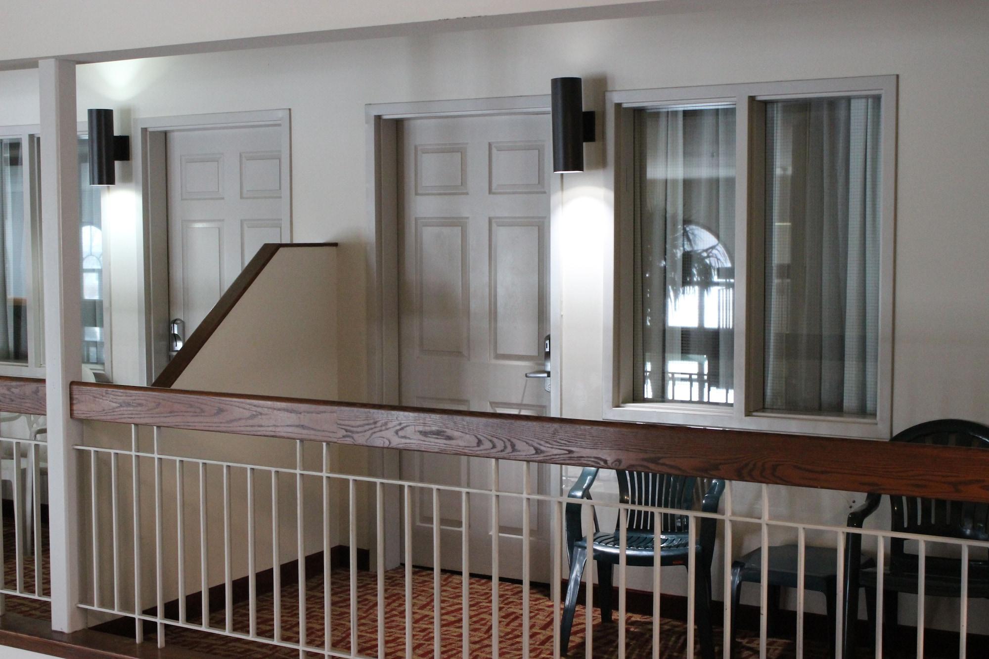Rodeway Inn Columbia Mall Loop Grand Forks Zewnętrze zdjęcie