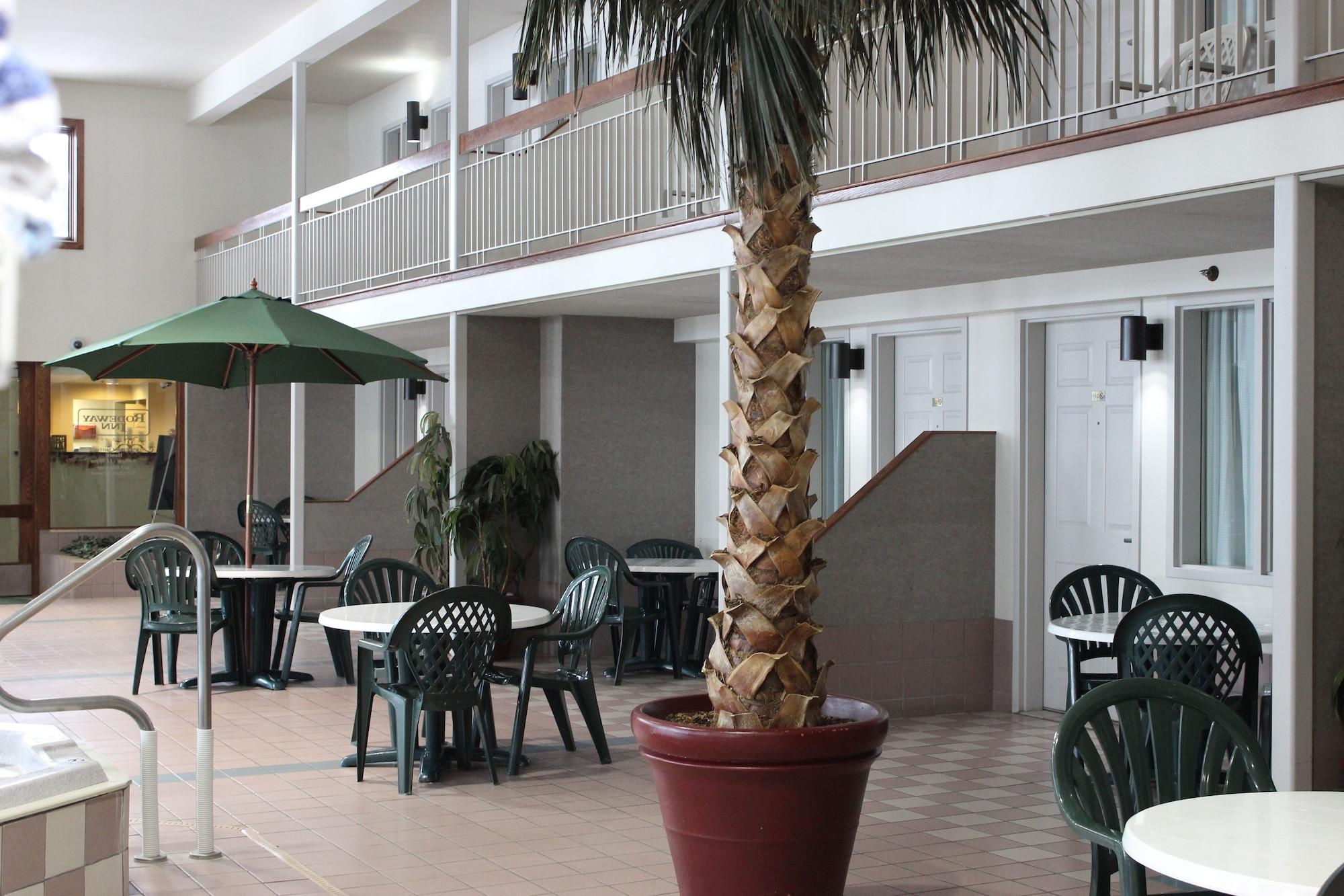 Rodeway Inn Columbia Mall Loop Grand Forks Zewnętrze zdjęcie