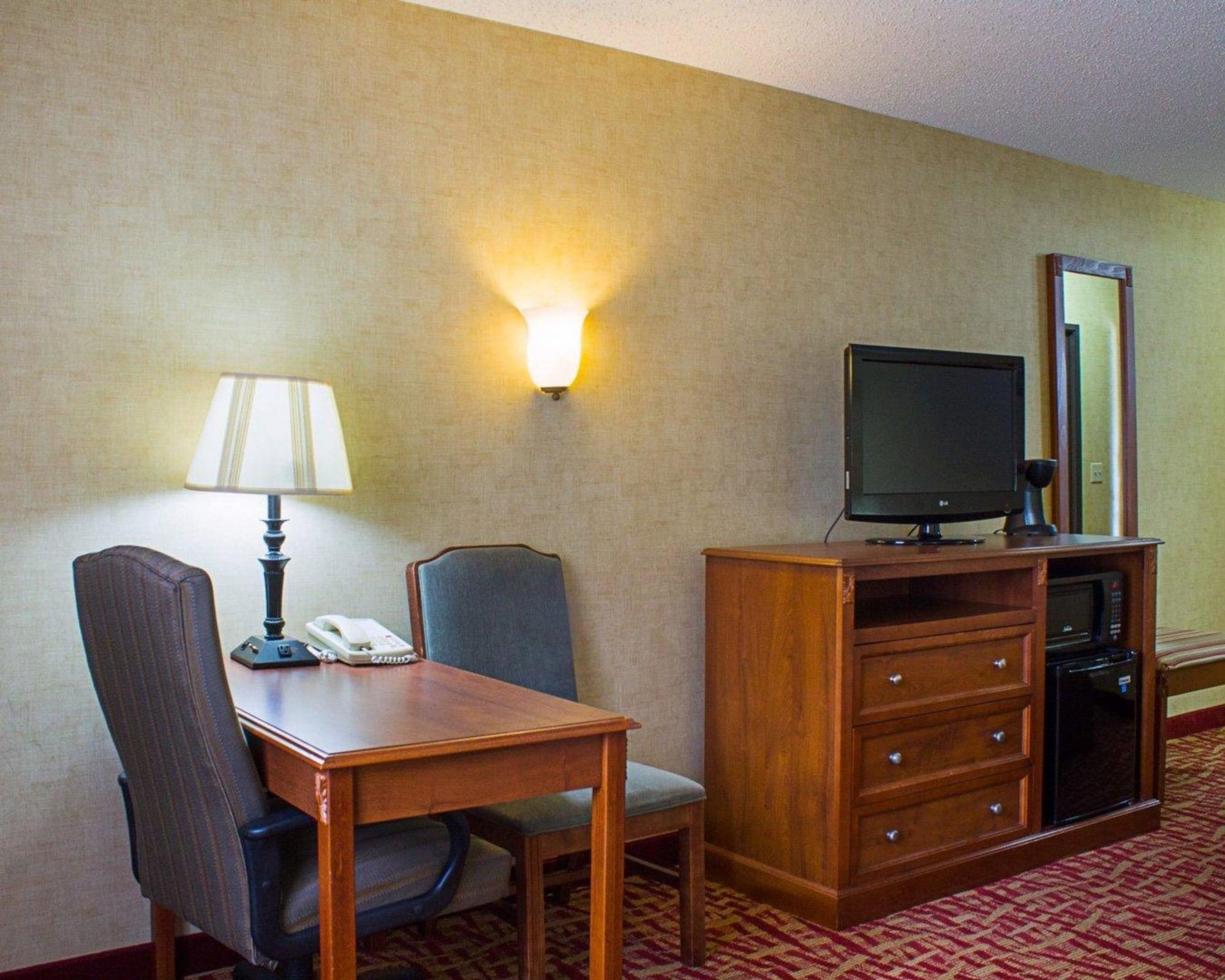 Rodeway Inn Columbia Mall Loop Grand Forks Zewnętrze zdjęcie
