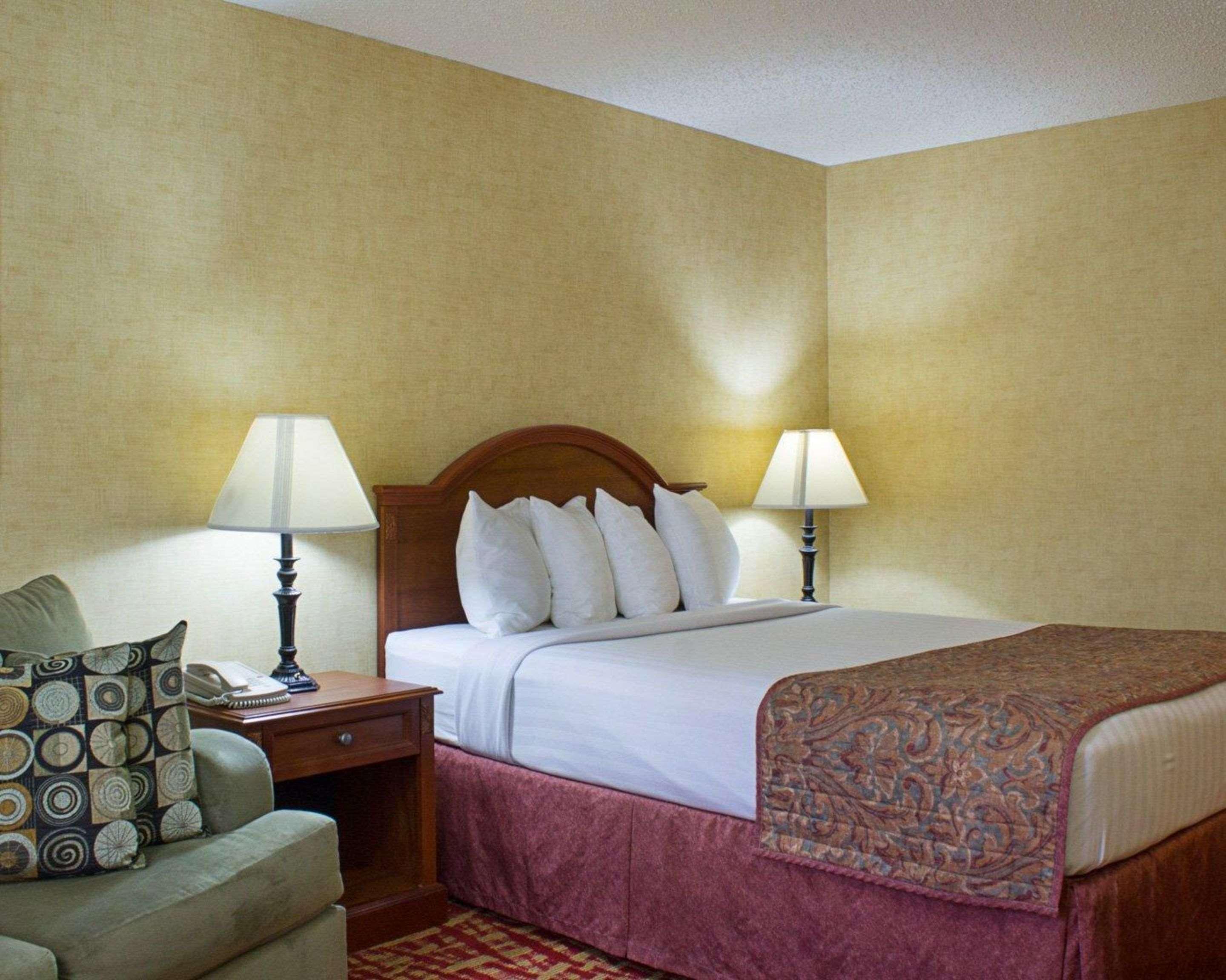Rodeway Inn Columbia Mall Loop Grand Forks Zewnętrze zdjęcie